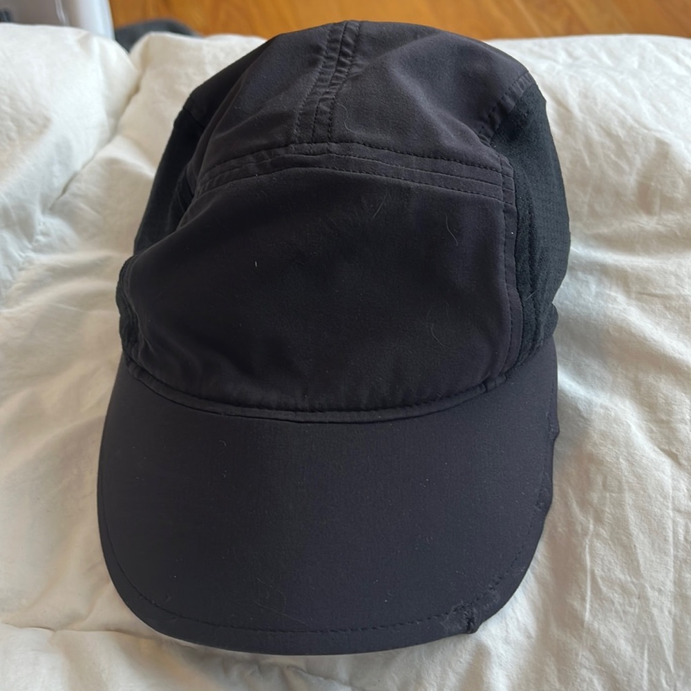 Black Women's Performance Running Cap - Unbranded